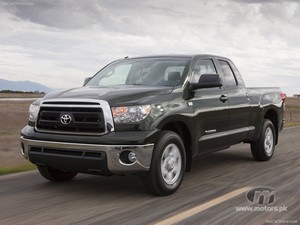 toyota tundra 2011